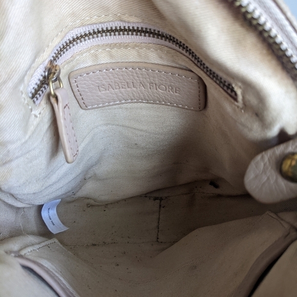 ISABELLA Fiore Nude Leather Round Canteen Crossbody Purse - Picture 11 of 14